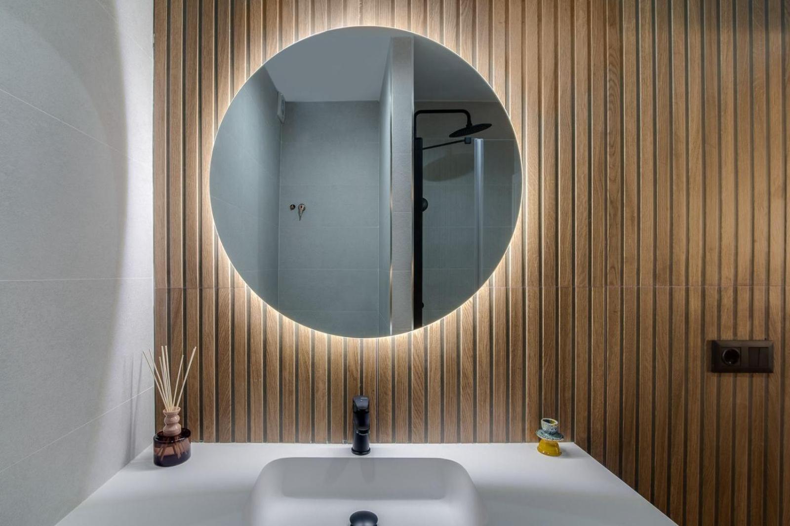 Cervantes Luxury Apartment Малага Екстер'єр фото